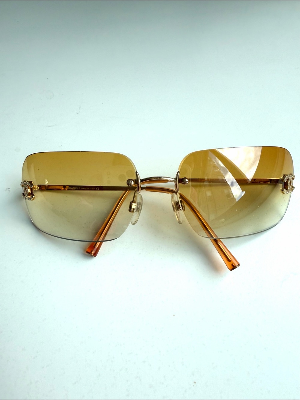 Auth CHANEL 4017-D Rimless Sunglasses CC Logo Rhinestone Gold Vintage Y2K Rare - Picture 2 of 14